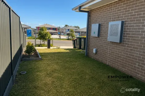 Property photo of 70A Frampton Drive Gilead NSW 2560