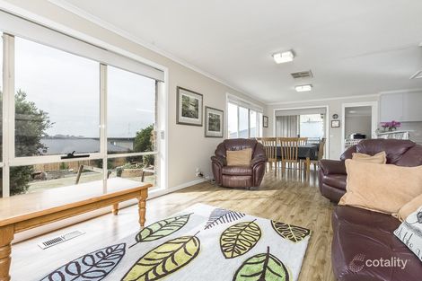 Property photo of 7 Monterey Drive Waurn Ponds VIC 3216