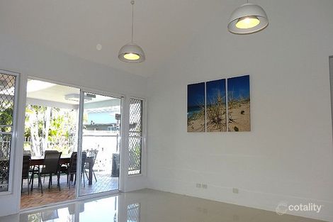 Property photo of 14 Wandana Court Mount Coolum QLD 4573
