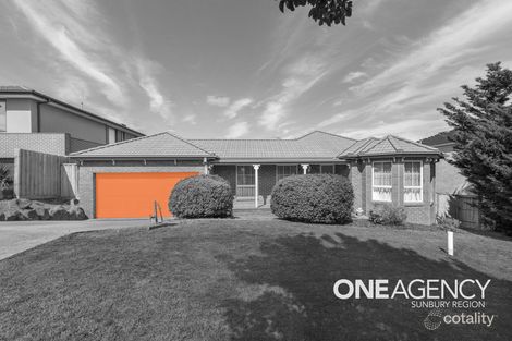 36 Bundanoon Ave, Sunbury, VIC 3429