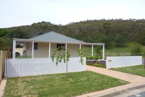 Property photo of 31 Kurrajong Street Captains Flat NSW 2623