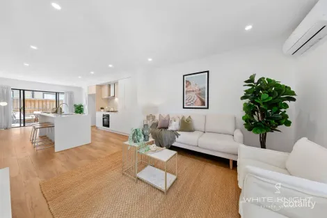 Property photo of 8 Avola Way Deanside VIC 3336