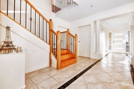 Property photo of 6 Flint Place Illawong NSW 2234