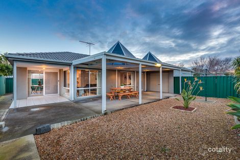 Property photo of 10 Klim Place Burnside VIC 3023