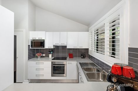 Property photo of 3 Dougal Drive Wyoming NSW 2250