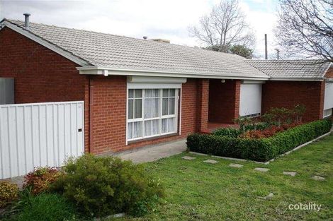 Property photo of 19 Vingara Drive Dernancourt SA 5075