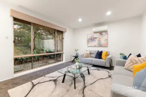 Property photo of 4 Rio Court Ferntree Gully VIC 3156