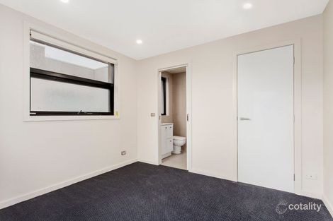 Property photo of 4/19 Lillimur Road Ormond VIC 3204