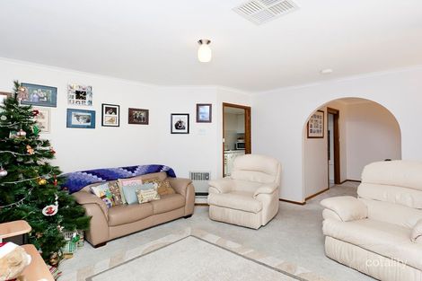 Property photo of 14 Barden Place Gordon ACT 2906
