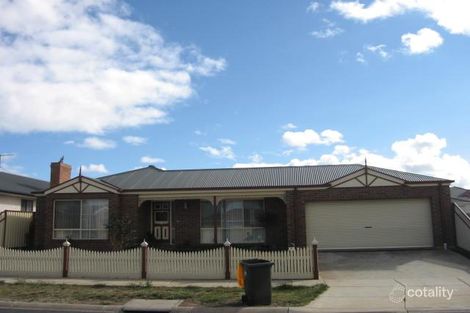 9 Rafter Dr, St Albans, VIC 3021