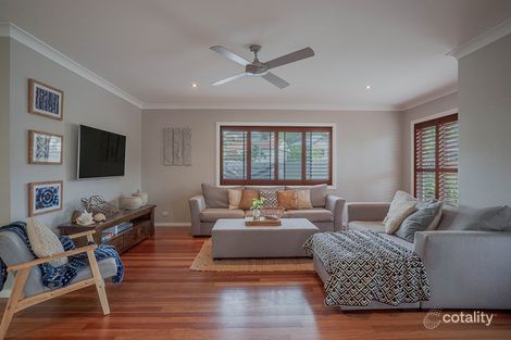Property photo of 52 Railway Crescent Belmont North NSW 2280