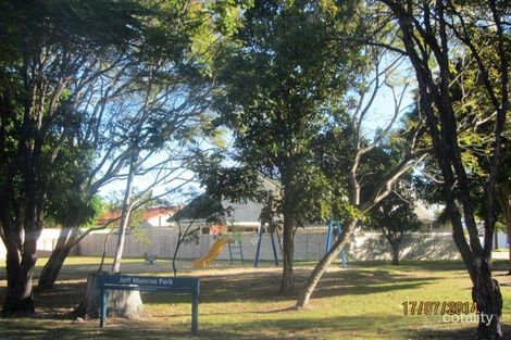 Property photo of 68 Clear Island Road Broadbeach Waters QLD 4218