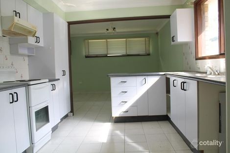 Property photo of 5 Baringa Close Green Valley NSW 2168
