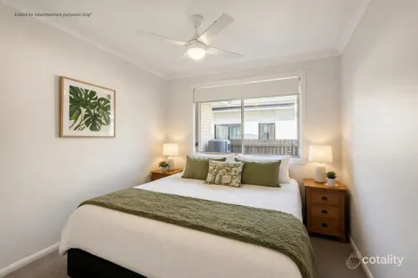 Property photo of 8 Davis Way Walloon QLD 4306