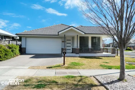 Property photo of 34 Mackellar Circuit Renwick NSW 2575