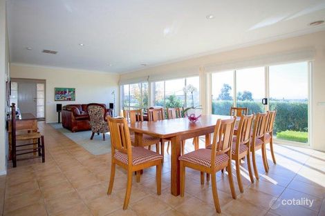 Property photo of 1 Haxton Court Sunbury VIC 3429