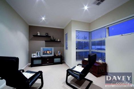 Property photo of 6 Martinique Mews Hillarys WA 6025