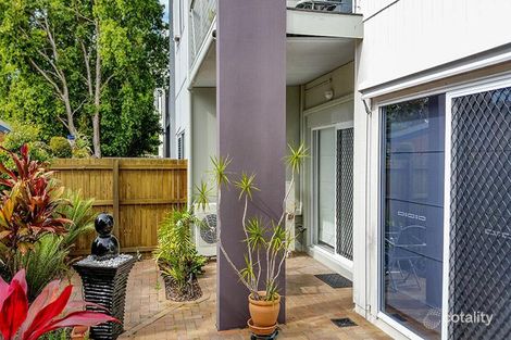 Property photo of 1/12-16 Kangaroo Avenue Bongaree QLD 4507