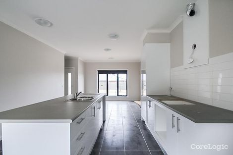 Property photo of 2 Charm Road Greenvale VIC 3059