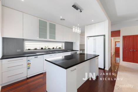 Property photo of 99 Esplanade West Port Melbourne VIC 3207