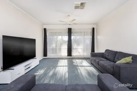 Property photo of 16 Weir Crescent Mildura VIC 3500