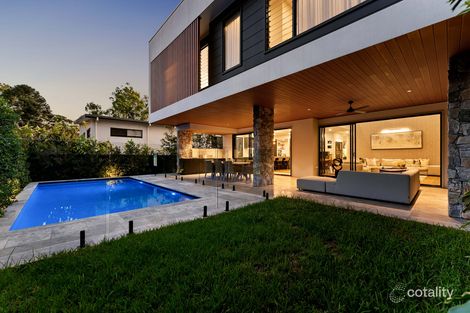 3 Lomandra Ct, Indooroopilly, QLD 4068