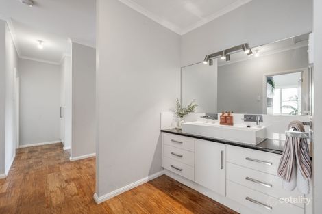 Property photo of 4 Rexwells Court Mil-Lel SA 5291