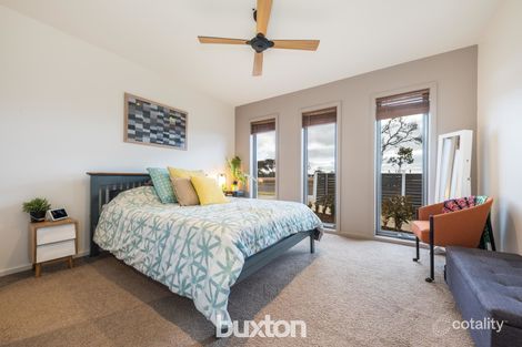 Property photo of 2/94 Grove Road Grovedale VIC 3216
