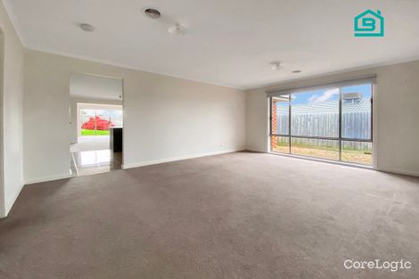 Property photo of 16 Berta Rise Drouin VIC 3818