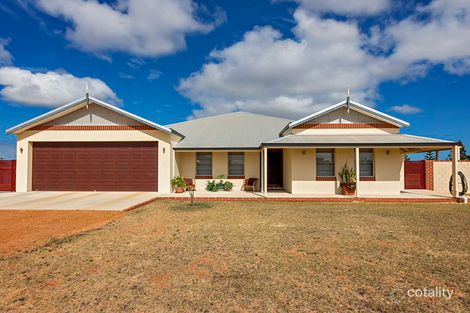 Property photo of 7 Peppin Place Deepdale WA 6532