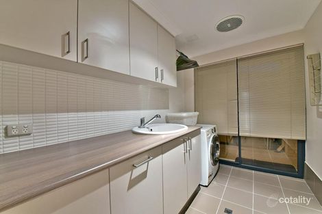 Property photo of 6 Scarlet Close Tapping WA 6065