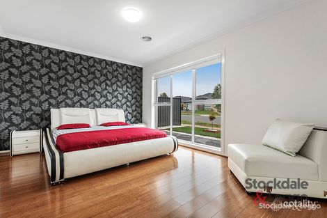Property photo of 59 Peppertree Parade Craigieburn VIC 3064
