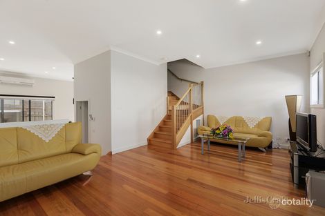 Property photo of 2/16 Carrathool Street Bulleen VIC 3105