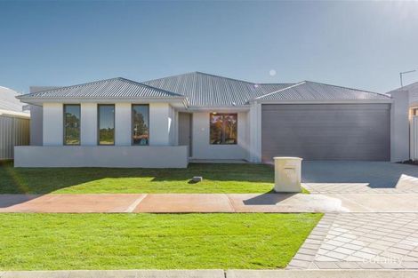 13 Avana Loop, Caversham, WA 6055