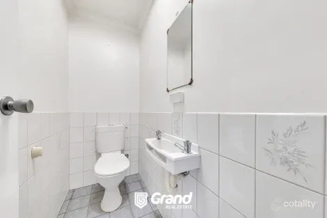 Property photo of 26 Vanessa Drive Hampton Park VIC 3976