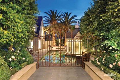 Property photo of 1 Molesworth Street Canterbury VIC 3126