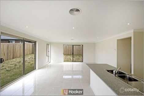 Property photo of 9 Bott Crescent Casey ACT 2913