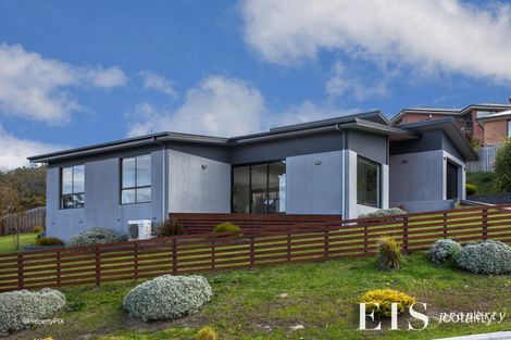 Property photo of 1 Bluegum Court Claremont TAS 7011