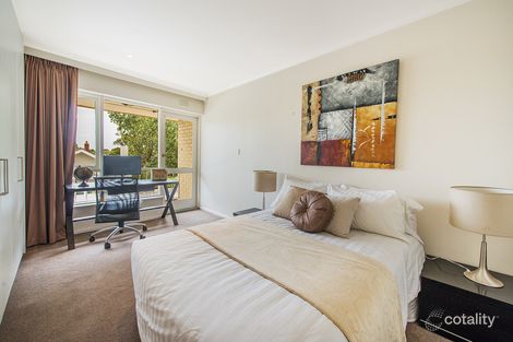 Property photo of 7/32 Newham Grove Ormond VIC 3204