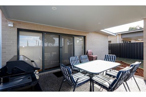 Property photo of 3/118 Thomson Street Sale VIC 3850