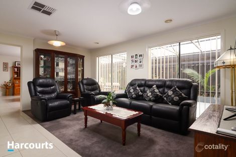Property photo of 4 Ella Paige Place Carrum Downs VIC 3201