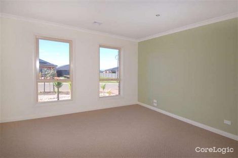 Property photo of 3 Cheetham Terrace Greenvale VIC 3059