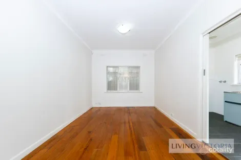 Property photo of 55 Narong Road Caulfield North VIC 3161