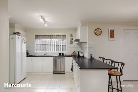 Property photo of 4 Ella Paige Place Carrum Downs VIC 3201