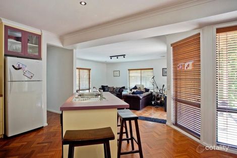 Property photo of 4 The Lane Strathdale VIC 3550