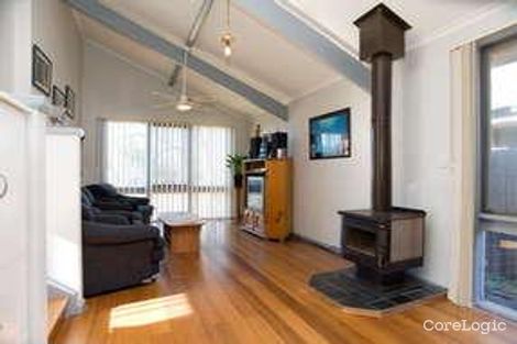 Property photo of 9 Lee Street Craigieburn VIC 3064