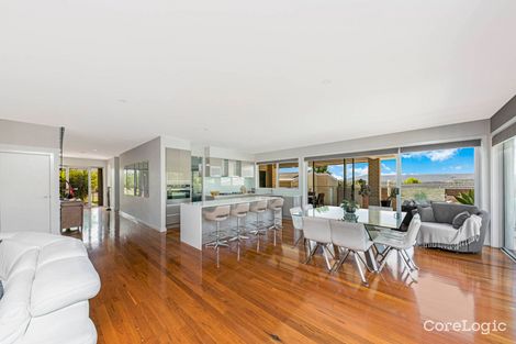 Property photo of 12 Pindara Place Gisborne VIC 3437