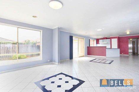 Property photo of 2 Tamora Way Sydenham VIC 3037