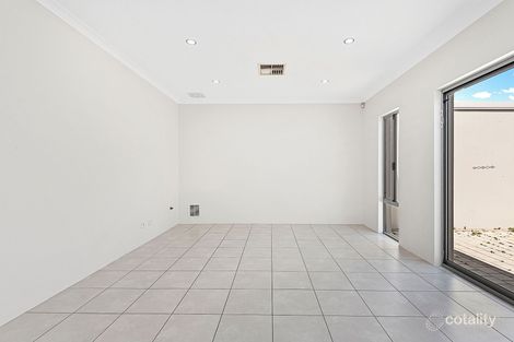 Property photo of 12B Shipley Place Westminster WA 6061