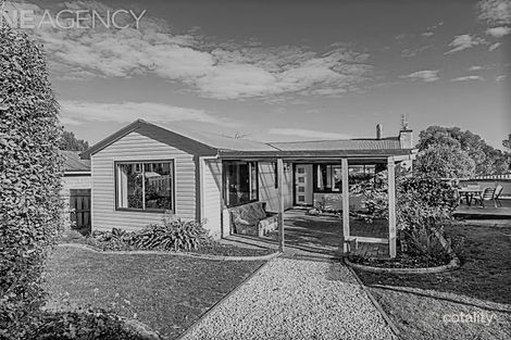 Property photo of 8 Hillcrest Road Devonport TAS 7310